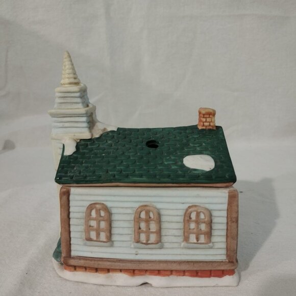 Vintage Hand Painted Porcelain Bisque Church Building Handcrafted - Picture 4 of 7